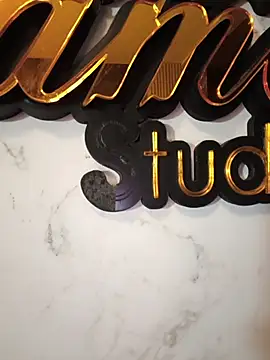 EmmaSulivan online show from 04-08-26, 12:16