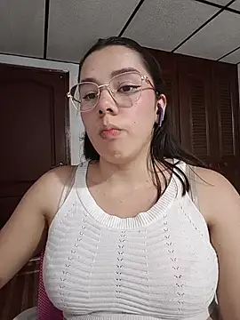 EmmaSulivan online show from 04-09-26, 11:21