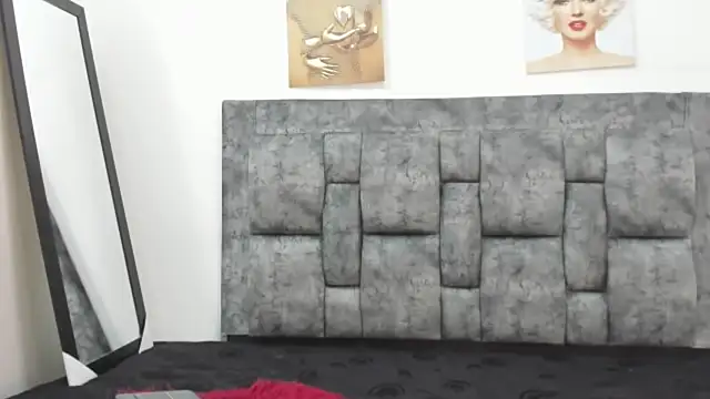 Chloe diamondss online show from 03-16-25, 03:36