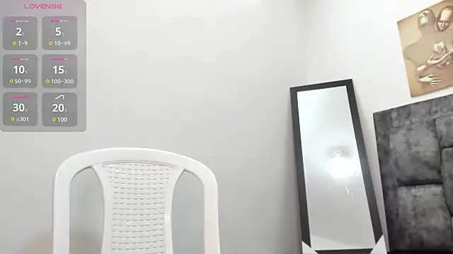 Chloe diamondss online show from 03-20-25, 10:21