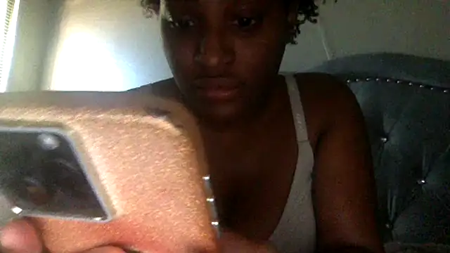 Snapshot of icedcoffeex chatting on 01-18-26, 08:12 icedcoffeex online show from 01-18-26, 08:12