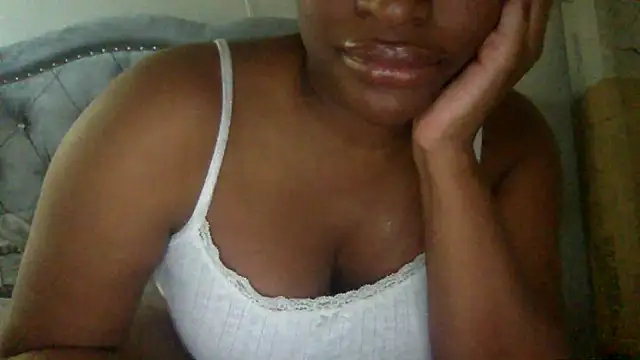 Snapshot of icedcoffeex chatting on 02-12-26, 09:43 icedcoffeex online show from 02-12-26, 09:43