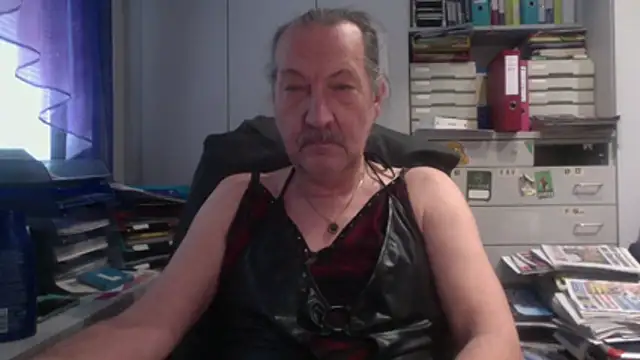 HMStraps01 online show from 01-15-26, 11:26