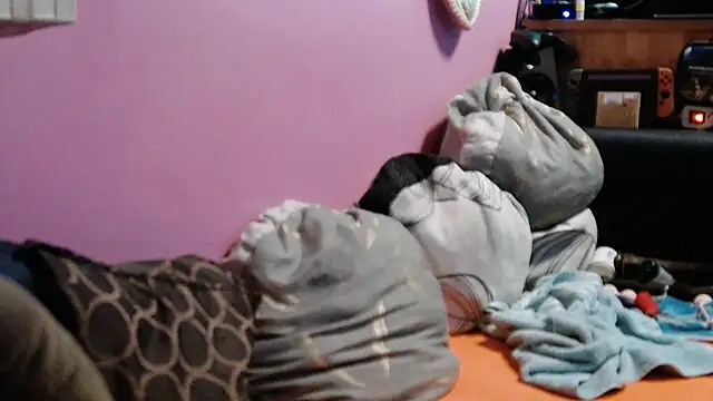 sexymelli18 online show from 03-22-25, 11:31