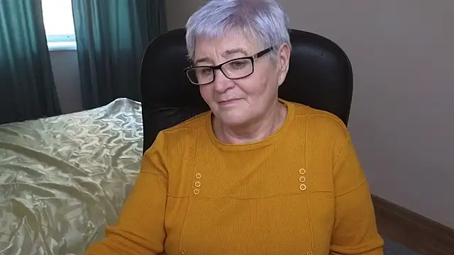 Sandra Snowflake online show from 02-16-25, 11:05