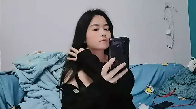 Snapshot of Lucy-xixi chatting on 02-27-25, 03:48 Lucy-xixi online show from 02-27-25, 03:48