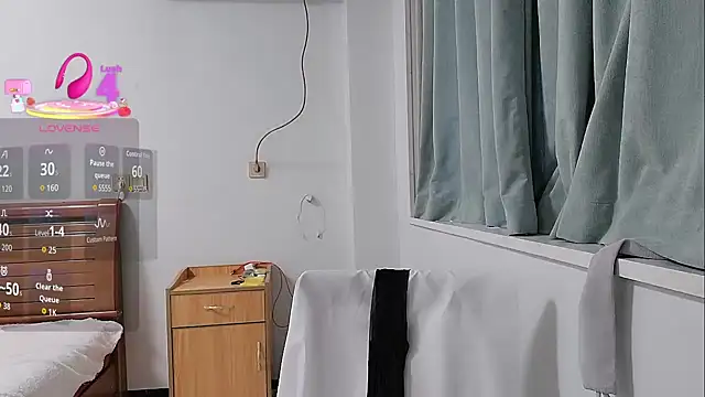 Snapshot of Lucy-xixi chatting on 03-02-26, 05:19 Lucy-xixi online show from 03-02-26, 05:19