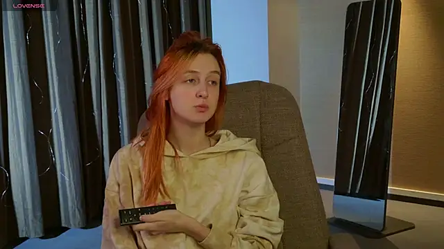 aishiro online show from 02-01-26, 03:54