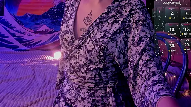 aishiro online show from 02-26-26, 03:44