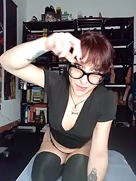 MirianaB online show from 12-19-25, 06:59