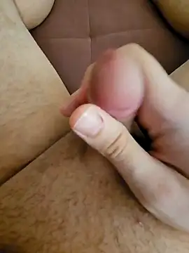 skiciyunis online show from 10-24-25, 11:17