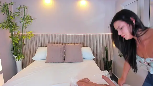 GeorginaReyes online show from 10-02-25, 10:50