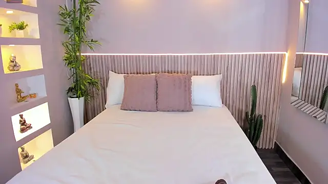 GeorginaReyes online show from 11-28-25, 10:56