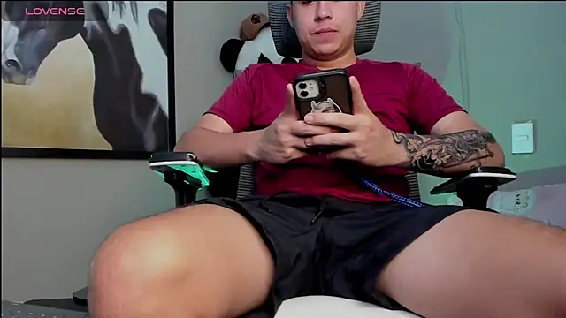 mattiwsmorris  online show from 09-08-25, 02:38