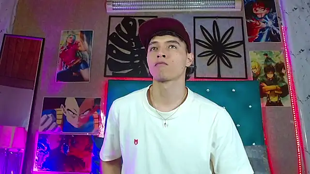 LiamAndrewzz online show from 03-27-26, 05:24