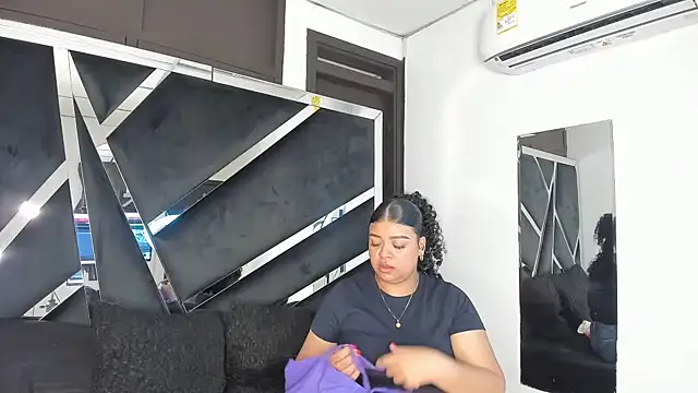 Rubyxht online show from 10-30-25, 12:50