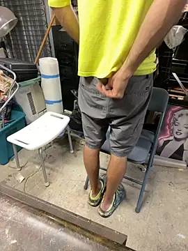 Snapshot of QueenM3 chatting on 10-02-25, 08:16 QueenM3 online show from 10-02-25, 08:16