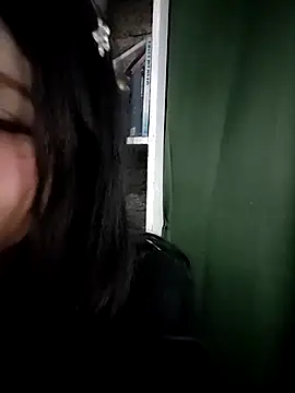 Snapshot of ElaRuil69 chatting on 09-18-25, 02:13 ElaRuil69 online show from 09-18-25, 02:13