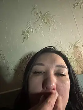 Naughtbaby 2025 online show from 03-01-25, 08:10