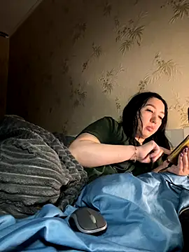 Naughtbaby 2025 online show from 11-22-25, 03:27