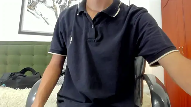 Snapshot of Johann_sex chatting on 05-14-26, 03:24 Johann sex online show from 05-14-26, 03:24