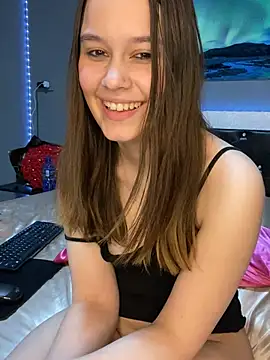 Snapshot of Siena_Amaris chatting on 03-22-25, 05:20 Siena Amaris online show from 03-22-25, 05:20