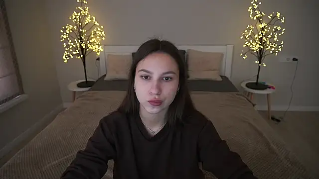 PaigePrado online show from 09-26-25, 12:42