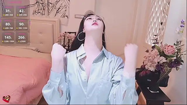 Tingdie online show from 10-25-25, 07:19