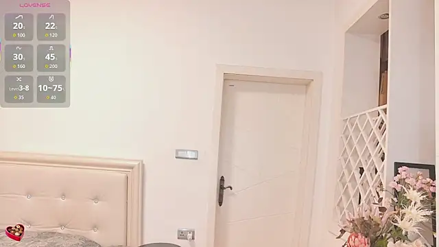 Tingdie online show from 03-25-26, 01:33