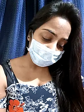 COZY ROZI online show from 02-16-25, 04:21