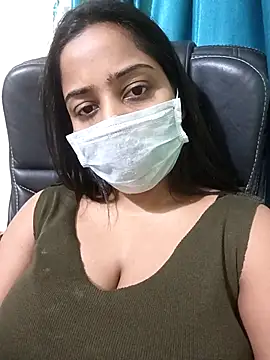 COZY ROZI online show from 10-24-25, 05:42