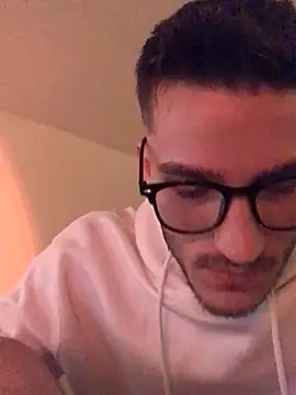 yoyoboy988 online show from 03-11-25, 07:47