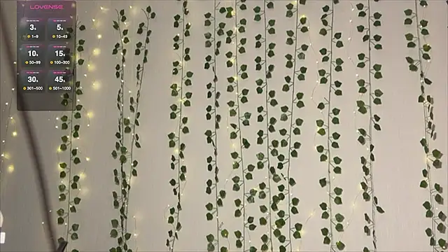 Snapshot of Asian_Vi chatting on 10-01-25, 11:38 Asian Vi online show from 10-01-25, 11:38