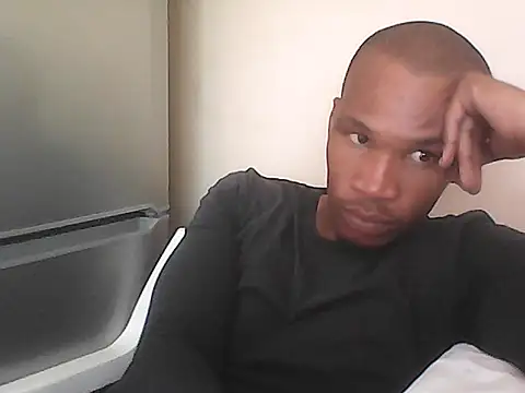 TwistedR online show from 02-07-26, 10:41