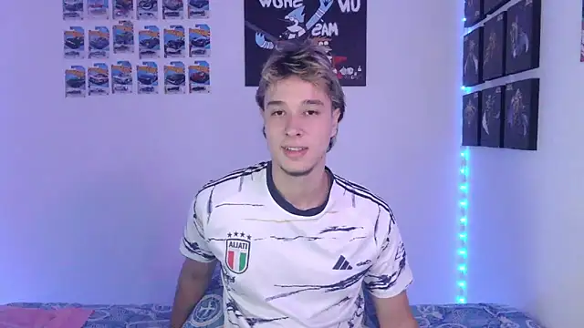 Snapshot of jack_walker190 chatting on 11-11-25, 07:30 jack walker190 online show from 11-11-25, 07:30