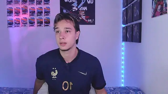 Snapshot of jack_walker190 chatting on 11-22-25, 10:03 jack walker190 online show from 11-22-25, 10:03