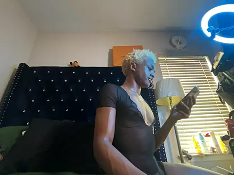 celestefantasea online show from 03-10-25, 05:50