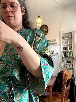 Snapshot of Rosiee69_ chatting on 03-11-25, 04:29 Rosiee69 online show from 03-11-25, 04:29