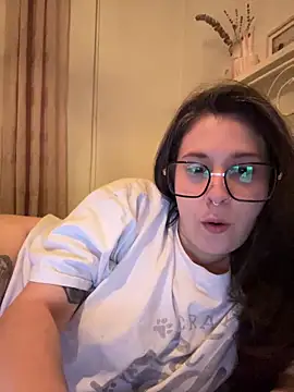 Snapshot of Rosiee69_ chatting on 03-22-25, 01:54 Rosiee69 online show from 03-22-25, 01:54