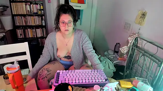 Rosiee69  online show from 11-09-25, 02:26