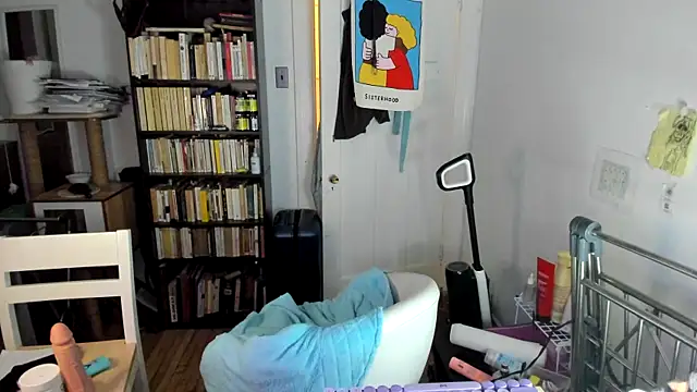 Rosiee69  online show from 12-14-25, 12:49