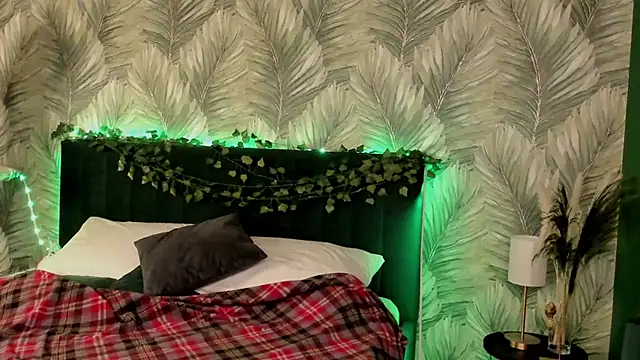 Snapshot of boozekirs_ chatting on 11-06-25, 03:07 boozekirs online show from 11-06-25, 03:07