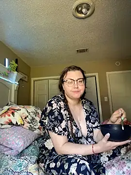 HTXBELLE online show from 03-21-25, 07:02