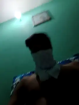 Snapshot of 766yuvi chatting on 02-23-25, 08:06 766yuvi online show from 02-23-25, 08:06