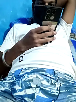 Snapshot of 766yuvi chatting on 10-03-25, 06:16 766yuvi online show from 10-03-25, 06:16