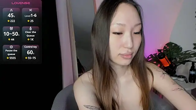 Christine Carlson online show from 03-07-25, 08:44