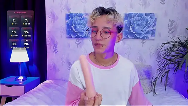 iiangel  online show from 03-16-25, 09:27