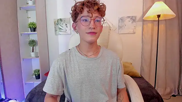 iiangel  online show from 12-02-25, 03:56