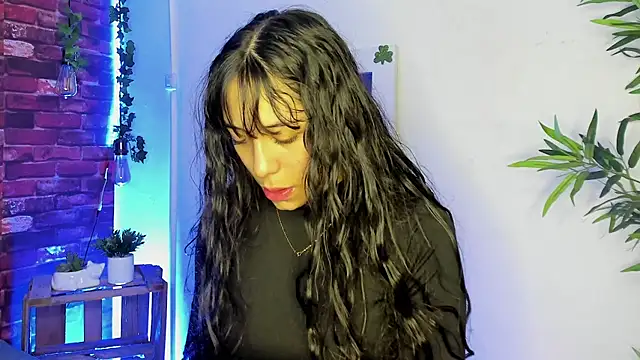 TANIA 06 online show from 09-11-25, 01:22