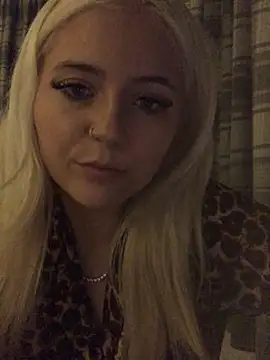 Blondie Sofia Essexbabe online show from 09-10-25, 01:16